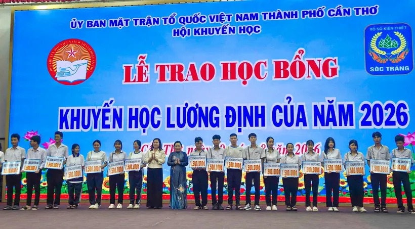 Công ty TNHH MTV Xổ số kiến thiết Sóc Trăng nộp ngân sách 2.254 tỷ đồng